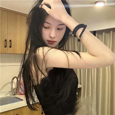 男人与婴儿